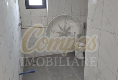 Apartament cu 3 camere în Piatra - 2