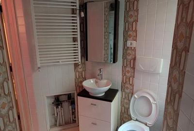 Apartament cu 4 camere nedecomandat în Central - 3