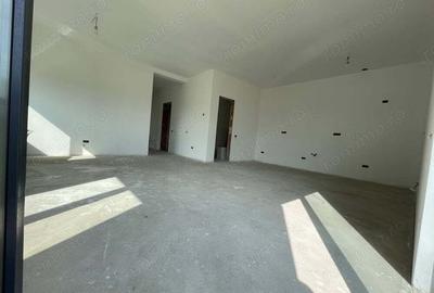 Casă cu 3 camere cu Teren 355 Mp în Giarmata - 2