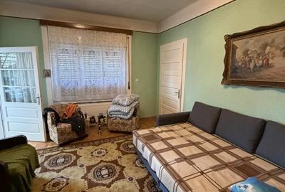 Casă individuală cu 3 camere cu Canalizare în Central - 5