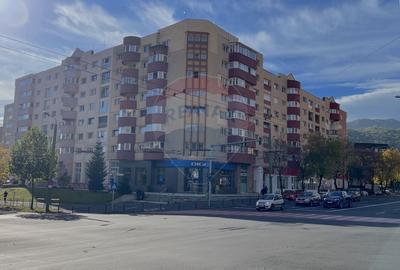 Chirie in Racadau: spatiu, stil si un mic moft de lux! - 17