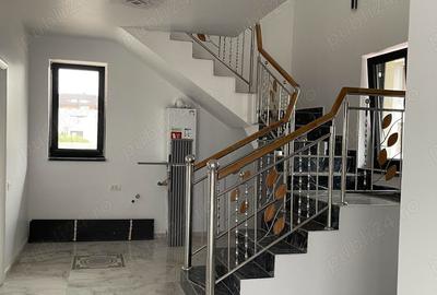 Vand CASA AN 2025 P+1+Pod inalt 340000 euro - 1