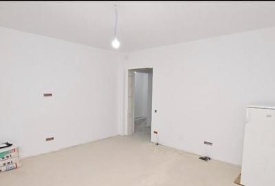 Apartament cu 3 camere decomandat în Tineretului - 4