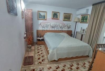 Casa / Vila cu 10 camere de vanzare in zona Central - 15