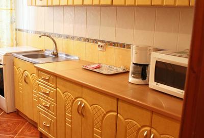 Apartament cu 3 camere decomandat în Central - 3