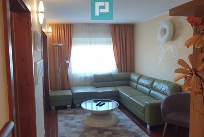 Apartament cu 3 camere decomandat, mobilat în P-ța Doina - 1