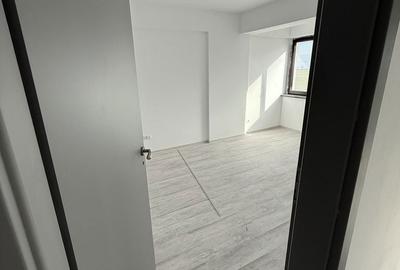 Apartament cu 2 camere în Km 4 - 1