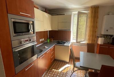 Apartament cu 3 camere în Central - 4