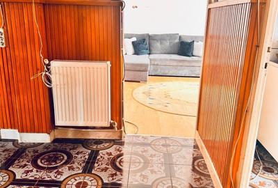 Apartament cu 3 camere decomandat în Amara - 8