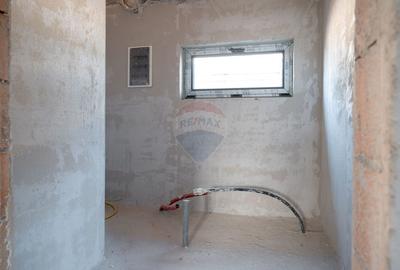 Casă cu 4 camere cu Teren 600 Mp în Hărman - 21