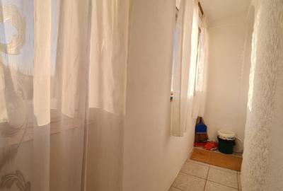 Vanzare apartament 4 camere dec, in Galati, Micro 39A, sup.91mp, mobilat Vanzare apartament 4 camere dec, in Galati, Micro 39A, sup.91mp, mobilat - 8