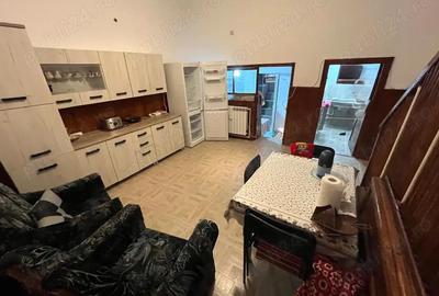 Casa spatiu centru - 5