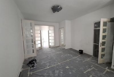 Apartament cu 3 camere circular în Capitale - 2