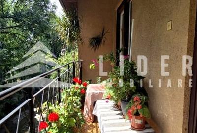 Apartament cu 4 camere decomandat, mobilat în Central - 12