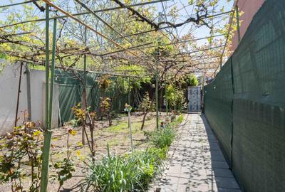 Casă individuală cu 3 camere cu Canalizare în Brătianu - 2