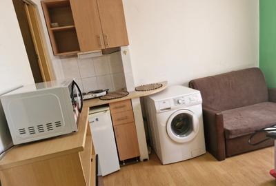 Garsonieră nedecomandată în Soarelui