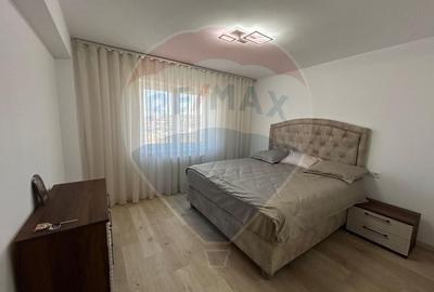 Apartament cu 3 camere decomandat în Tractorul - 6