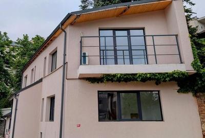 Casa Vila 6 camere || Piata Victoriei || Buzesti || Curte Libera 300Mp - 3