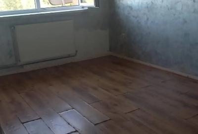 Garsonieră decomandată în Central - 2