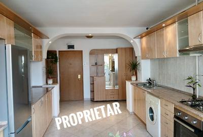 Apartament cu vedere spectaculoasa Catedrala  Neamului si Casa Popor - 5