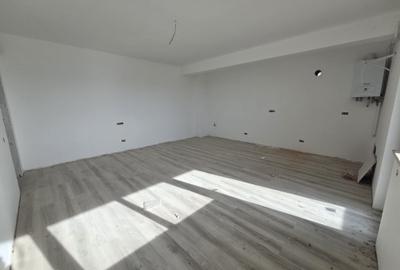 Apartament cu 3 camere decomandat în Mazepa 2 - 1