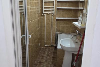 Garsonieră decomandată în Gării - 2