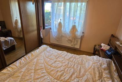 Casă cu 5 camere cu Teren 3552 Mp în Bălușeni - 2