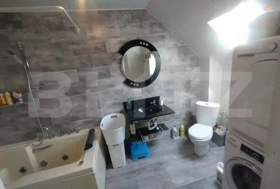 Casă cu 6 camere cu Teren 241 Mp în Unirea - 7