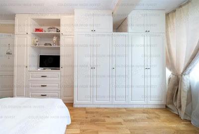 Apartament cu 3 camere semidecomandat în Astra