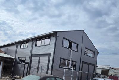 Spațiu industrial, în Periferie - 2