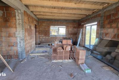 Casă cu 3 camere în Unirea - 6