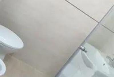 Casă cu Teren 300 Mp în Central - 2