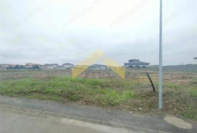 Teren intravilan de vanzare cartier Via Carmina - 1