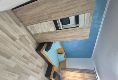 Garsonieră decomandată în Industrială - 5