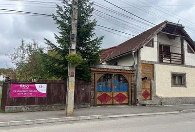 Casa complet renovata, pentru locuin?a sau pensiune t... - 1