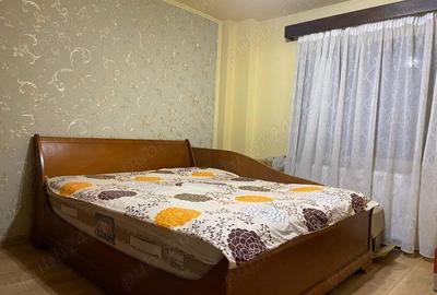 Apartament cu 4 camere decomandat în Malu Roșu - 4