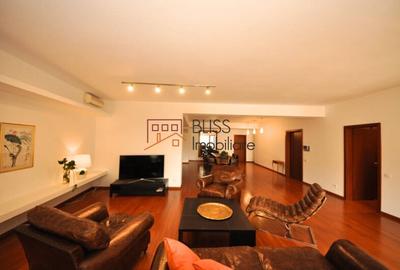 Apartament cu 3 camere în Victoriei - 2