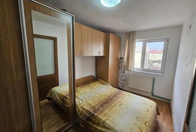 Vanzare apartament 2 camere situat in Targu Jiu, strada Slt. Gheorghe Barboi - 2