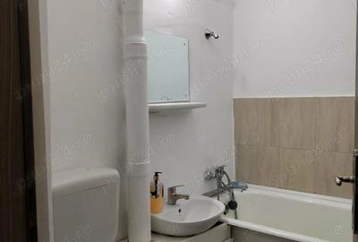 Garsoniera de inchiriat- Gherla, Str. Victoriei, complet mobilata, etaj 4, 24 mp + balcon - 1