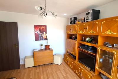 De vânzare apartament 3 camere – Zona Sud, Focșani - 1