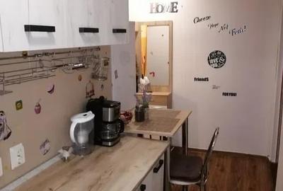 Apartament cu 2 camere decomandat, mobilat în Olimpia-Stadion - 3