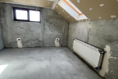 Casă cu 3 camere cu Teren 2083 Mp în Ciumeghiu - 8