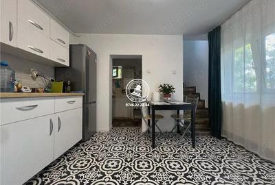 Apartament 2 camere de vanzare Tg Cucu - Podul de Fier, - 1