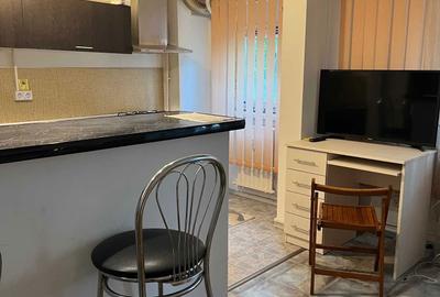 Apartament cu 5 camere în Lacul Tei - 1