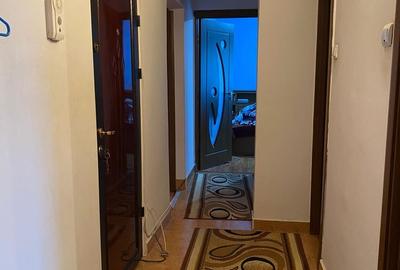 Apartament cu 3 camere decomandat în Crihala - 2