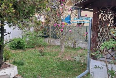 Casă cu 4 camere decomandat în Trivale - 13