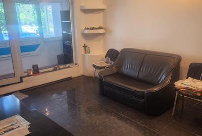 Militari, Iuliu Maniu, Piata Gorjului - 11