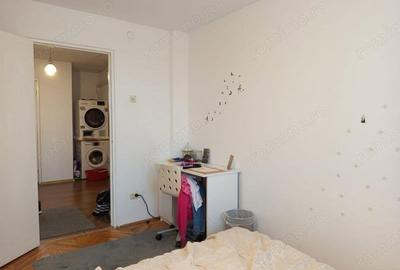 Apartament cu 4 camere decomandat în Progresul - 8
