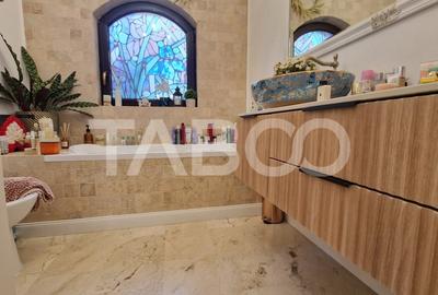 Casa deosebita cu teren si finisaje de lux Selimbar Sibiu - 15