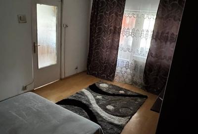 Garsonieră decomandată în Micro 15 - 2